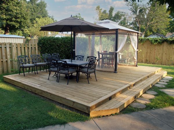 Platform Deck Construction in Jonesboro
